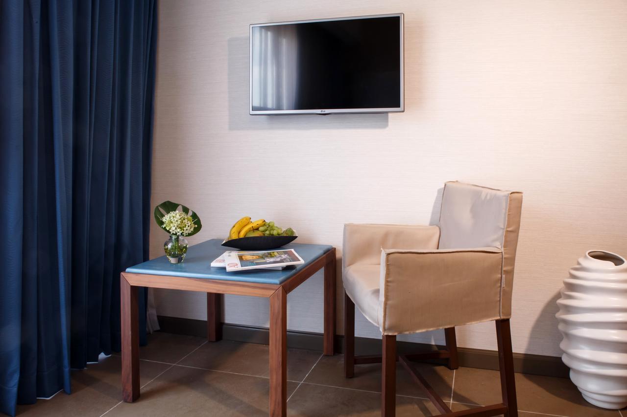 Medi Terre Boutique Hotel - By Saida Hotels Netanja Zimmer foto