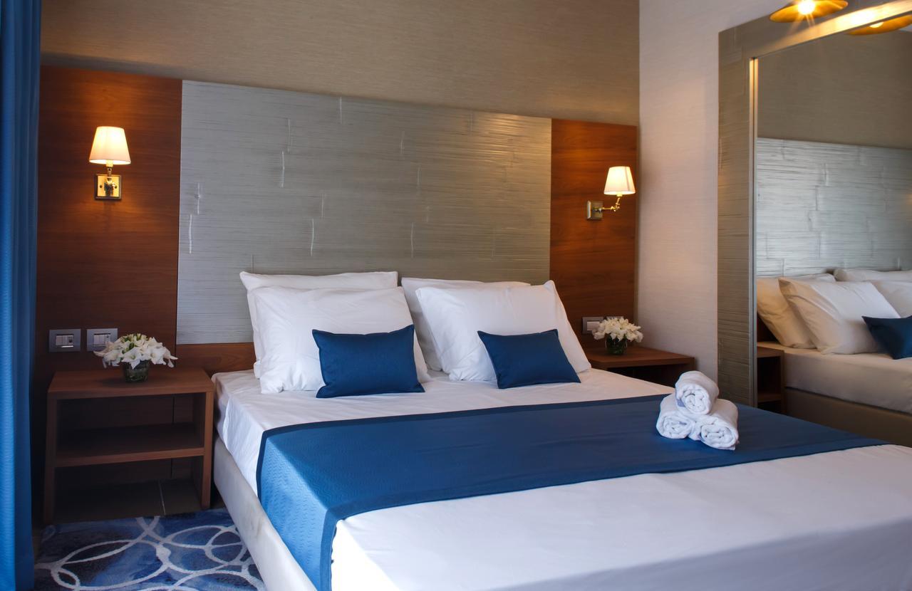 Medi Terre Boutique Hotel - By Saida Hotels Netanja Exterior foto